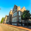 Lloyd Hotel