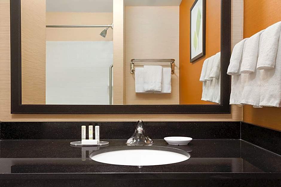 Fairfield Inn & Suites by Marriott Weirton