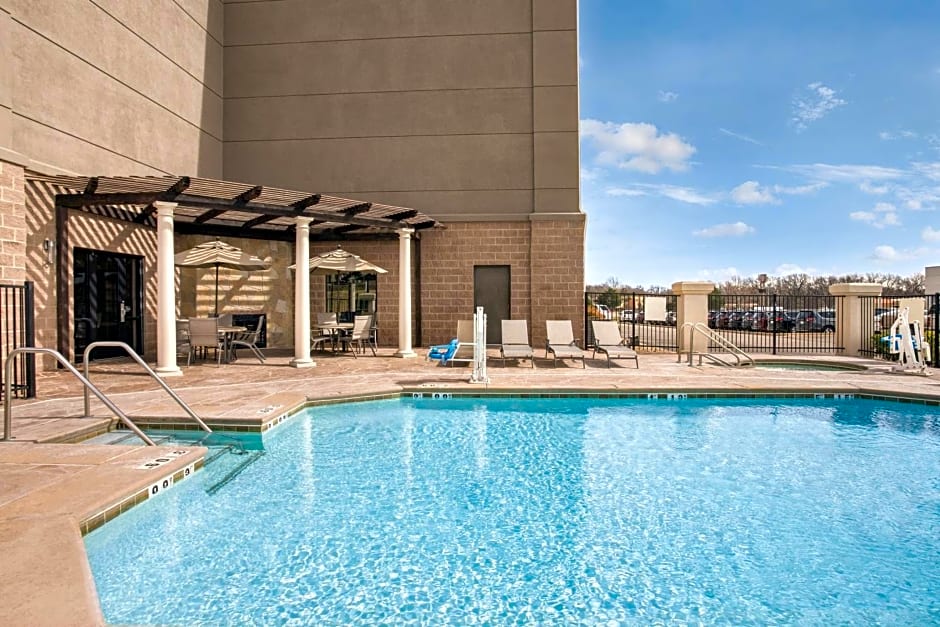 Holiday Inn Express Hotel & Suites Lawton-Fort Sill