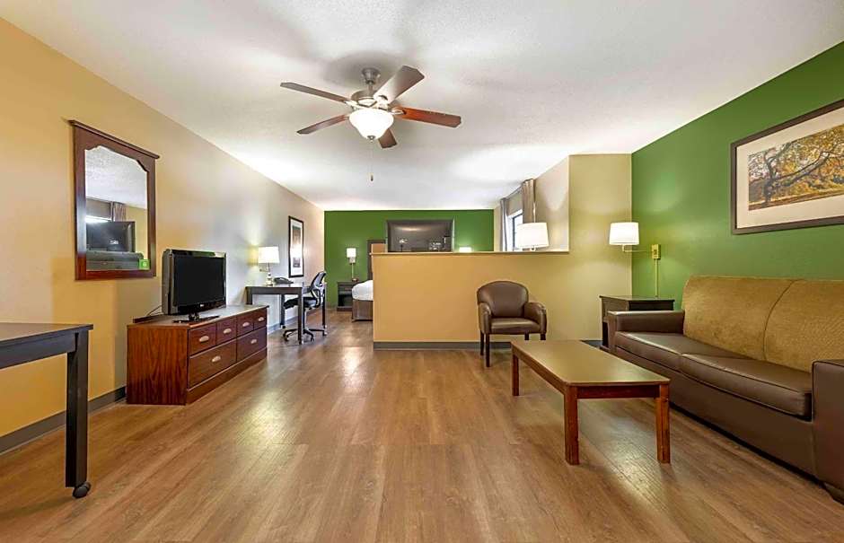 Extended Stay America Suites - Chicago - Buffalo Grove - Deerfield