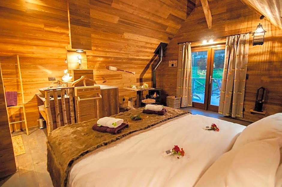 AquaLodge