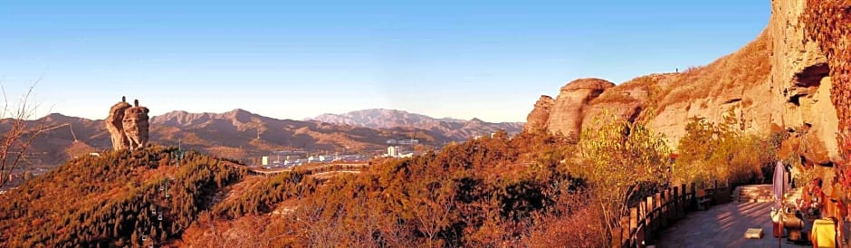 Imperial Palace Hotel