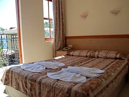 Akdeniz Beach Hotel