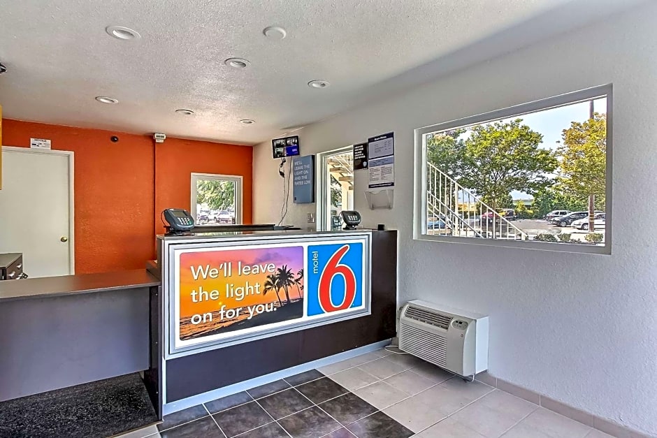 Motel 6-Campbell, CA - San Jose