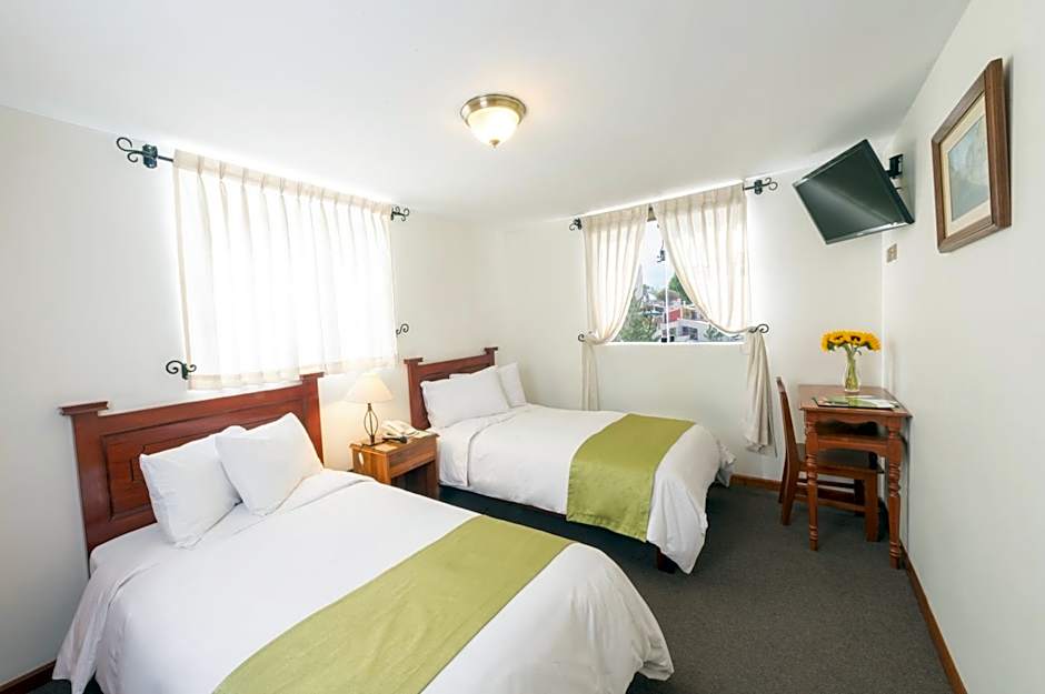 Natura Inn Hotel