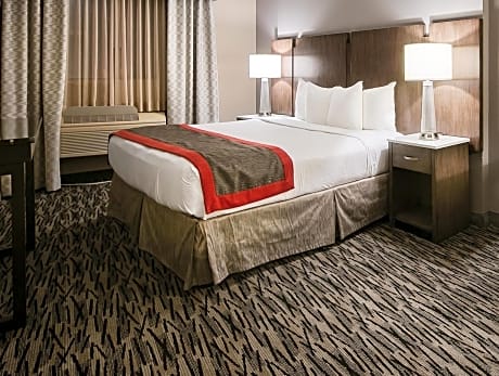 King Room - Disability Access/Roll-in Shower