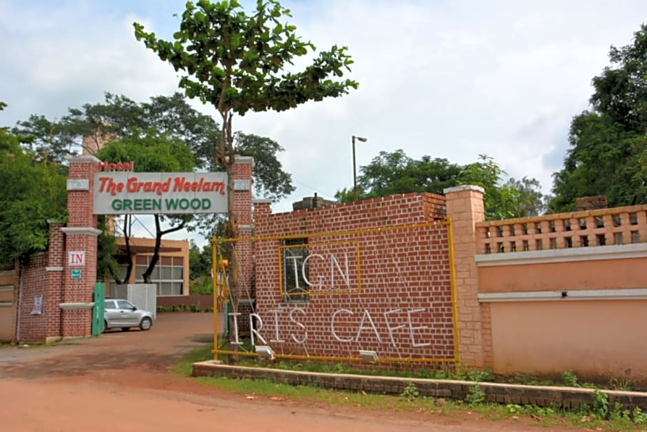 The Grand Neelam Hotel