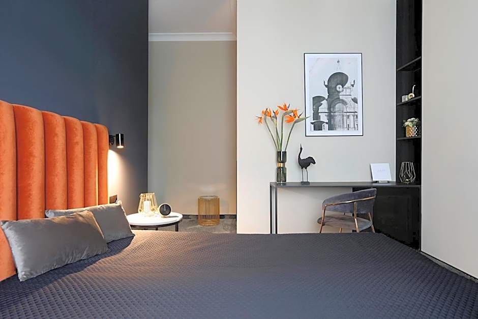 Queen Boutique Hotel