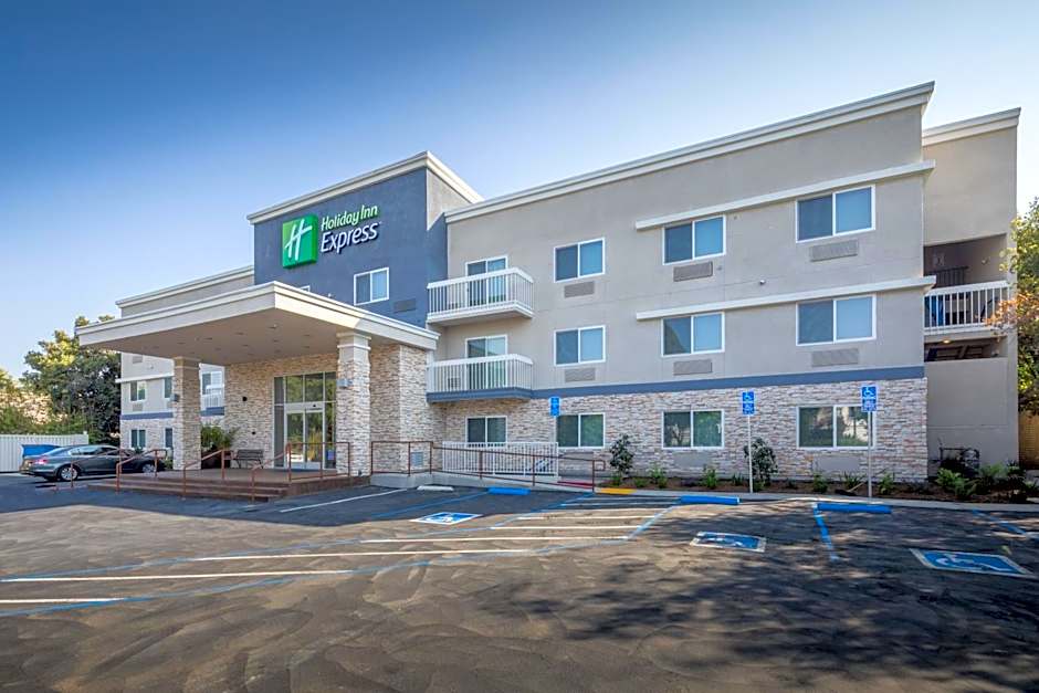 Holiday Inn Express Sunnyvale - Silicon Valley By IHG