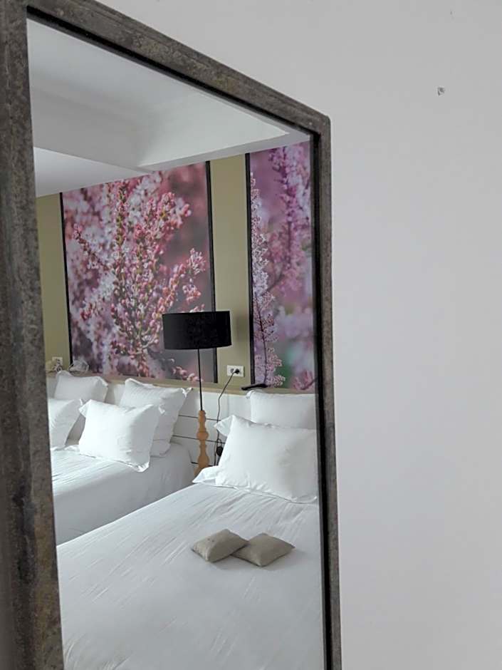 Hôtel-Restaurant "Chez Carrière"