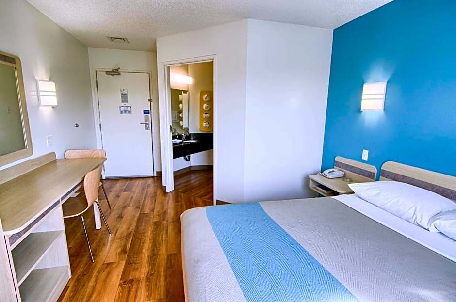 Motel 6-Portsmouth, NH