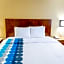 Days Inn by Wyndham College Park Atlanta Airport South