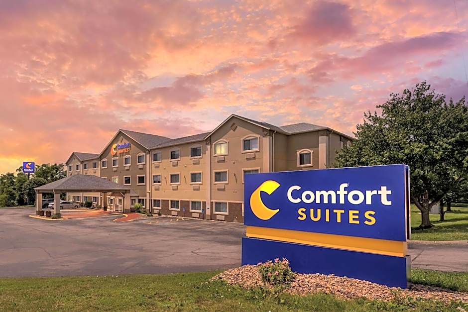Comfort Suites Omaha Northwest