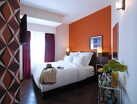 Superior Room with Sofa Bed