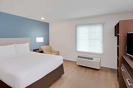 Queen Room  with Tub - Disability Access/Non-Smoking