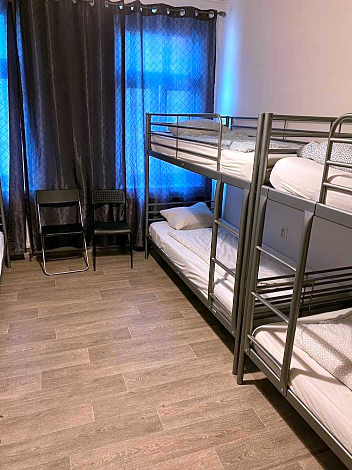 Easy Housing