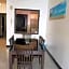 Homestay Marina Court