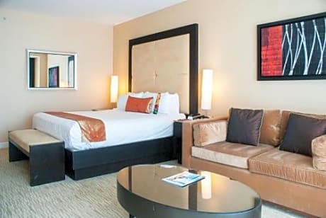 Executive Suite, 1 King Bed