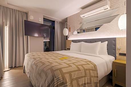 Junior Suite with Balcony and View
