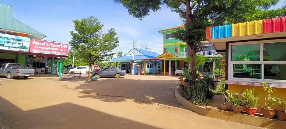Rueang Sri Siri Guesthouse