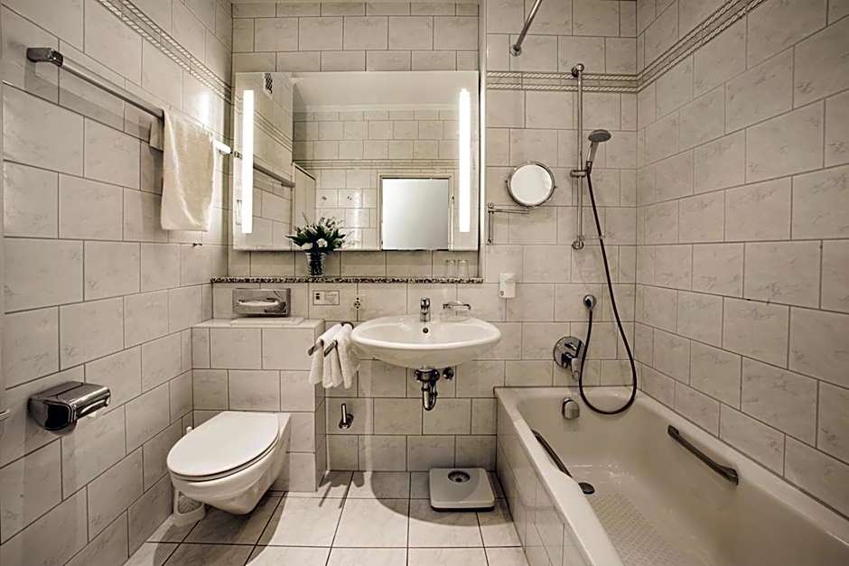 Strandhotel Monbijou GmbH garni