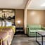 Super 8 by Wyndham Lake Charles Northeast