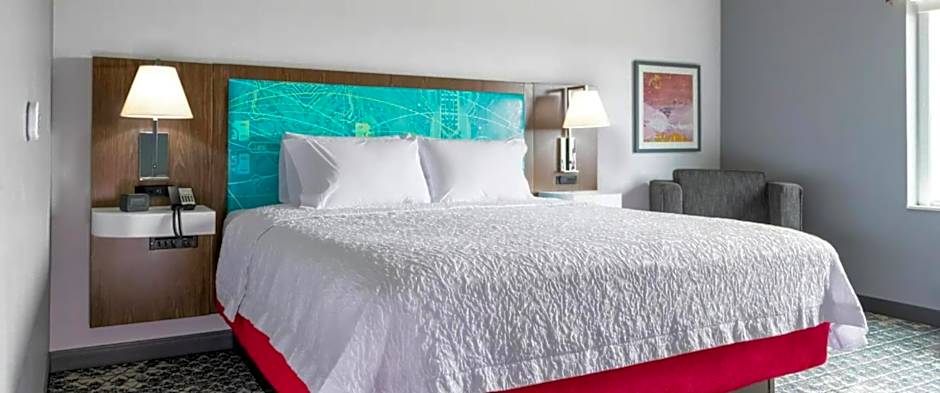 Hampton Inn Selma, CA