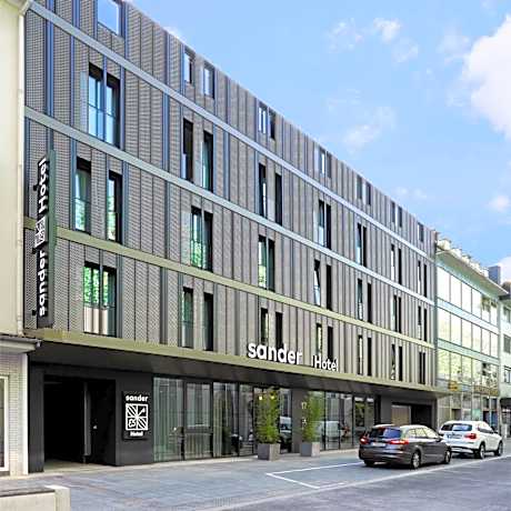 sander Hotel