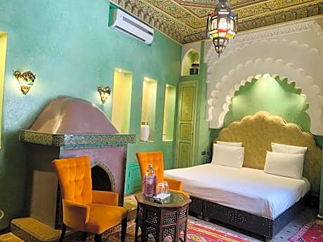 Junior Suite (2 Adults)