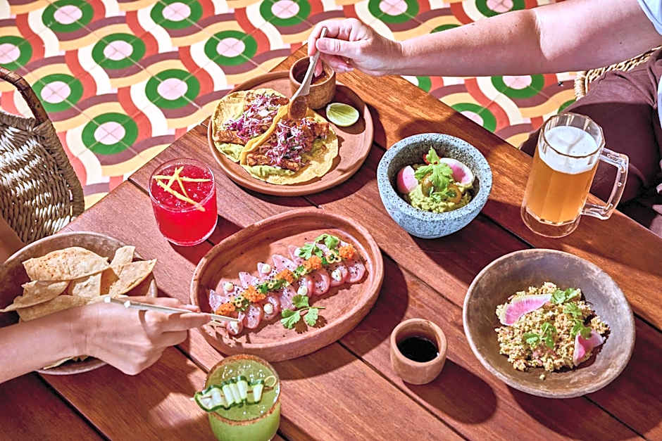 Hotel San Cristobal Adults 15+