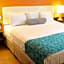 Howard Johnson by Wyndham Lake George