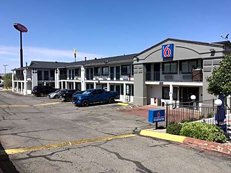 Motel 6-El Paso, TX - West