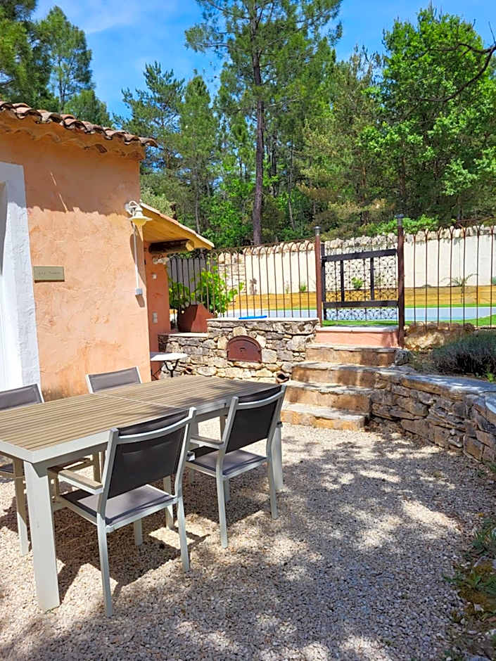 Studios et Gite La Sauvasse