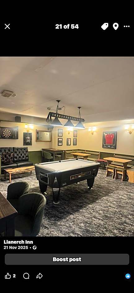 Llanerch Inn