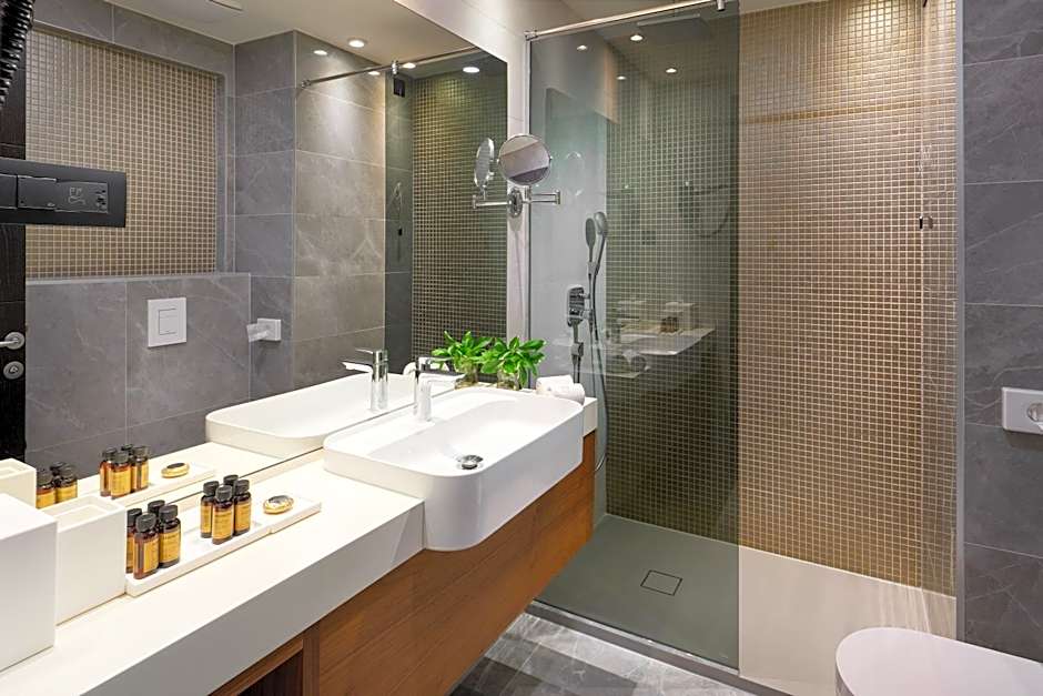 Time Boutique Hotel