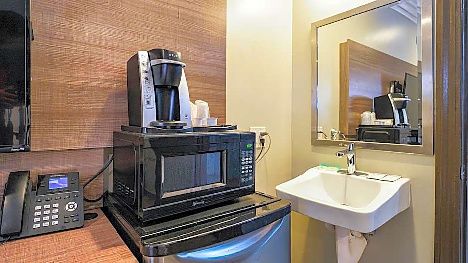 Americas Best Value Inn Antioch