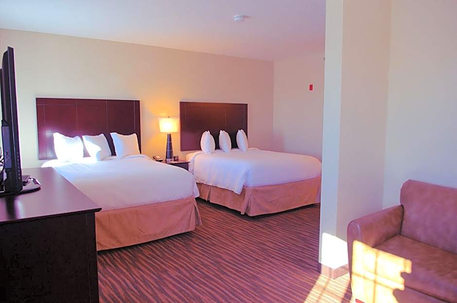 Cobblestone Inn & Suites - Holstein