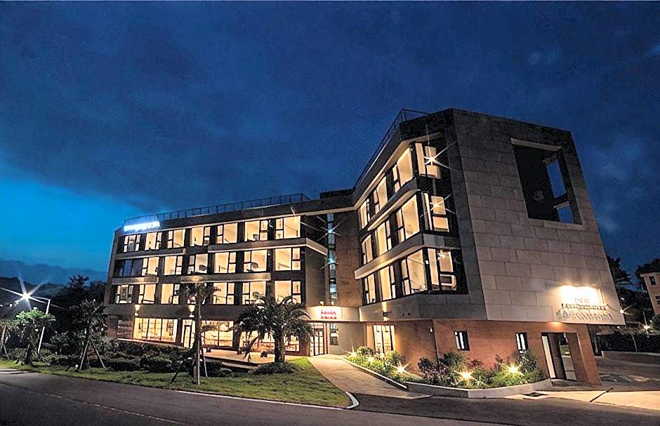 Hotel Seogwipean