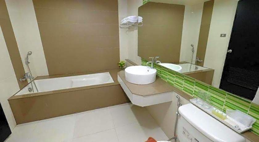 U Style Hotel