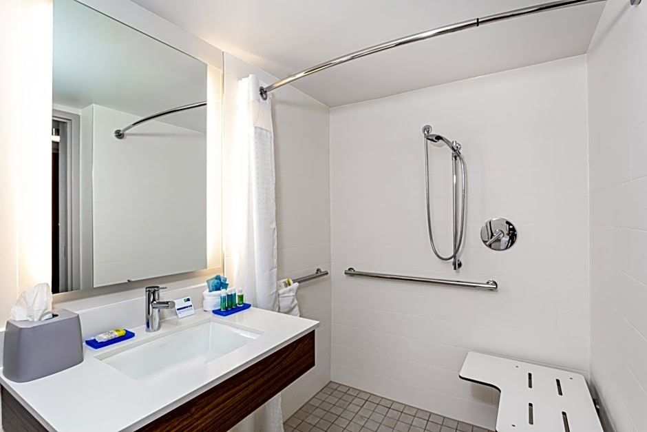 Holiday Inn Express Tampa-Brandon By IHG