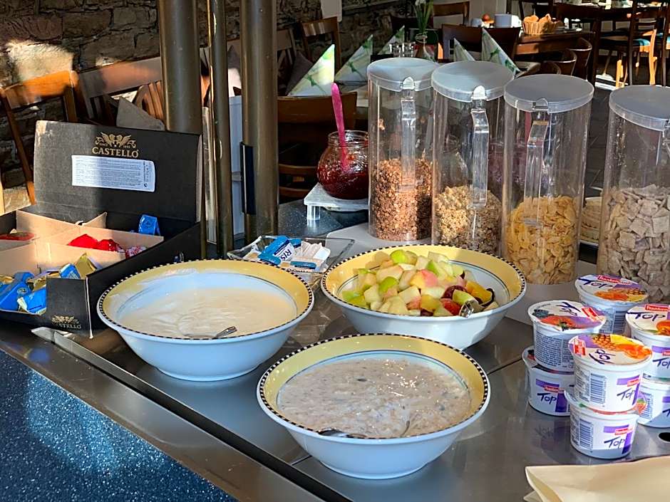 Moselland Hotel im Enderttal Zum Onkel Willi