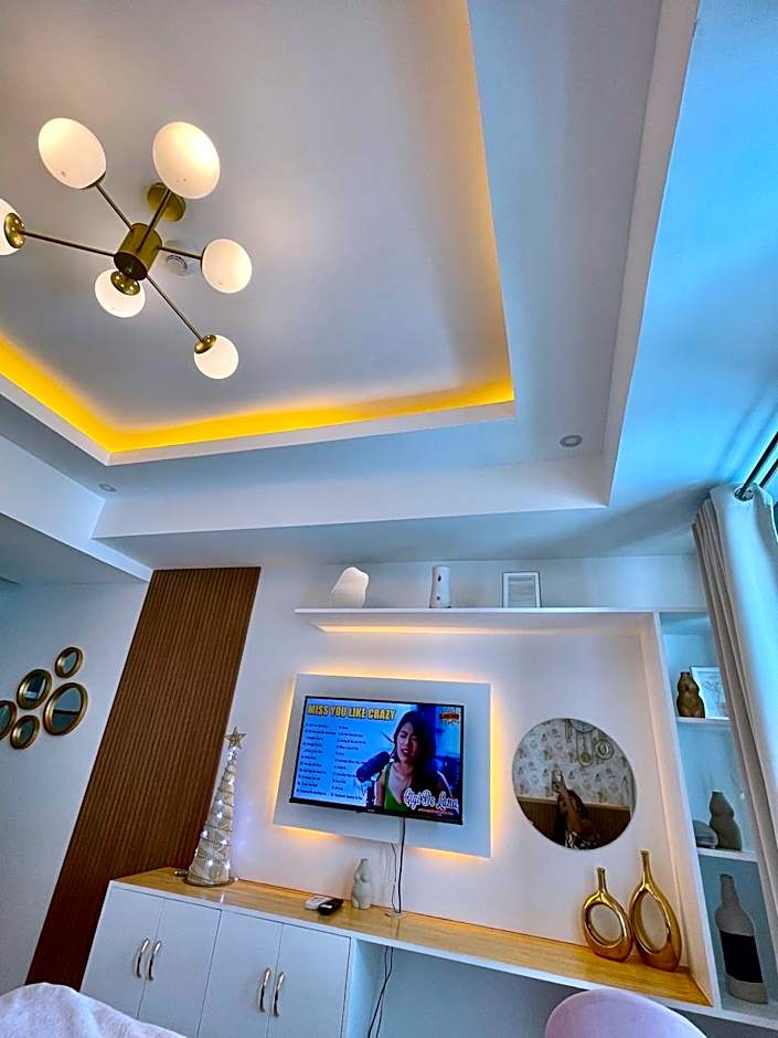 Chic Hideaway at Azure North Bali Tower