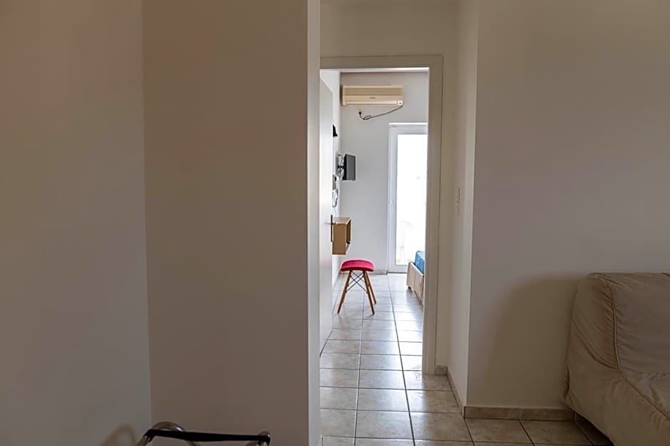 Achilleas Hotel Apartments