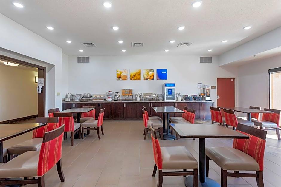 Comfort Inn & Suites Cave City
