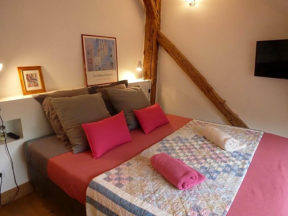 Au Cheval Blanc - appartements et chambres d'hôtes
