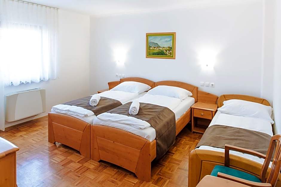 Bed & Breakfast Reaktiv