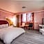 Golden Phoenix Hotel