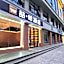 James Joyce Coffetel Shijiazhuang the Mixc Jinyuan Tower Airport Bus