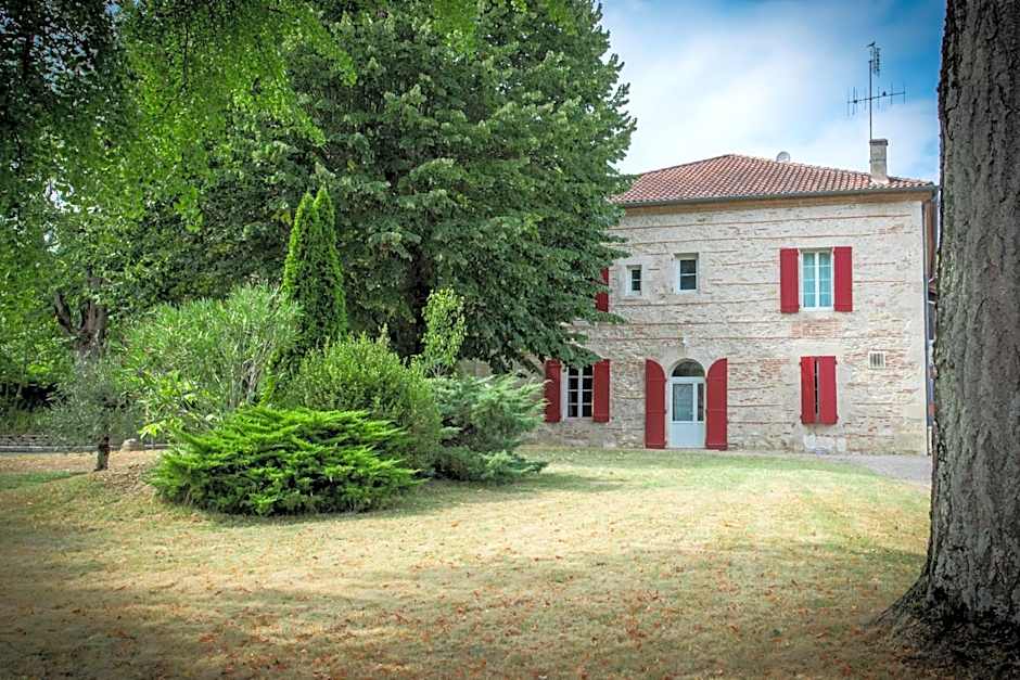 Logis Hotels - Au Colombier du Touron