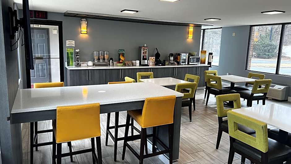 Quality Inn Asheville Airport